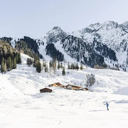 Traumhotel Alpina - Yoga&Ayurveda 5*