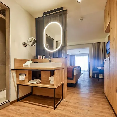 酒店 Traumhotel Alpina Superior (adults Only)