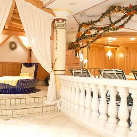 Traumhotel Alpina Adults Only, Yoga, Ayurveda מלון
