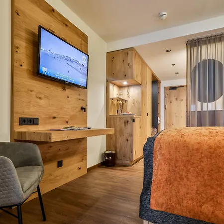 Traumhotel Alpina Superior (adults Only)