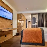 Traumhotel Alpina Superior (adults Only) ゲルロス