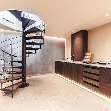 Traumhotel Alpina Adults Only, Yoga, Ayurveda מלון גרלוס