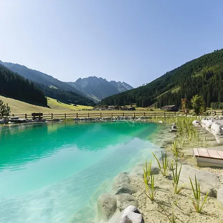 ホテル Traumhotel Alpina Superior (adults Only)